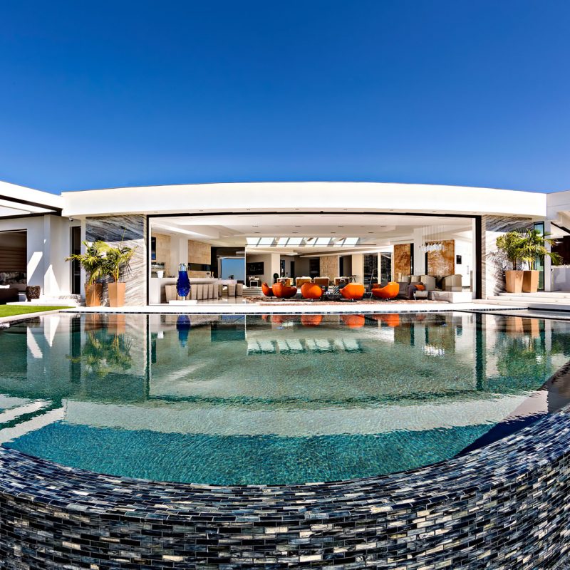 North Hillcrest Road